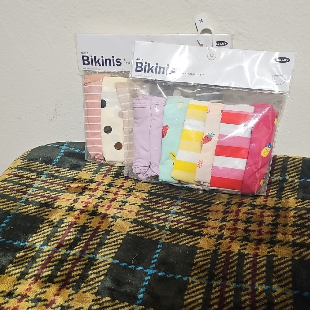 Old Navy Girls' Multicolor Bikini Bottoms Set